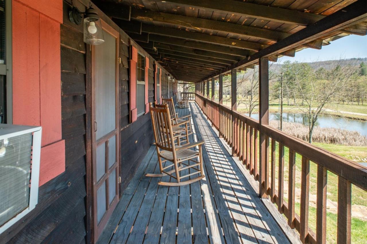 Coyote Lodge At Deerwoode Reserve Brevard Exterior foto